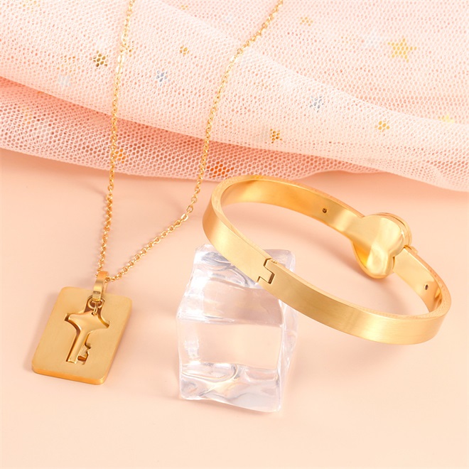 🎉40% OFF for New Year🎇Key to My Heart Couple Key Necklace and Love Lock Bracelet Gift Set