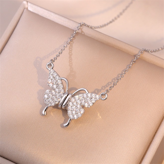 🔥Christmas Pre-sale🎁Magnetic Clasp Butterfly Necklace