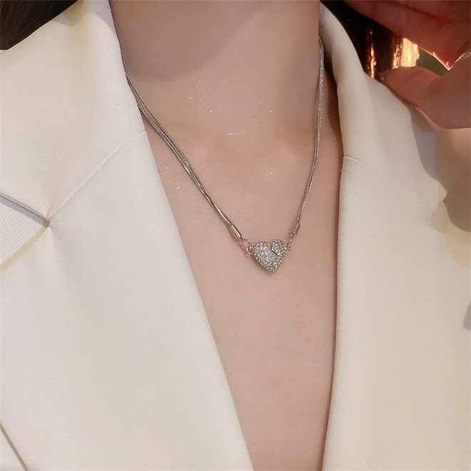 🔥Christmas Pre-sale🎁Magnetic Clasp Heart Necklace❤️