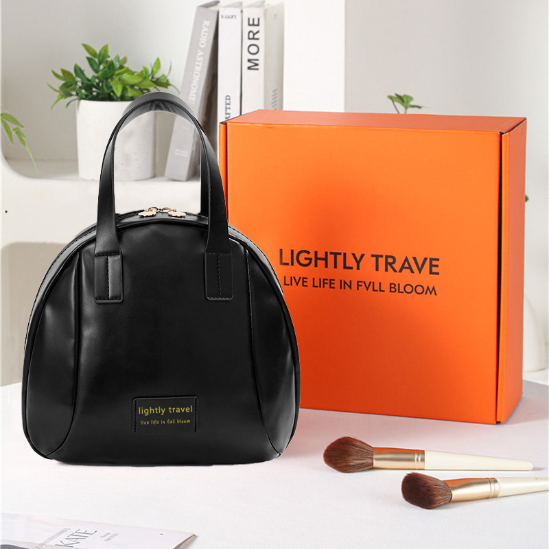 💄Multi-layered Shell-shaped Cosmetic Bag👜