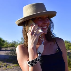 🔥2025 Hot Sale 49% Off - 📱Phone Strap with Zippered Pouch