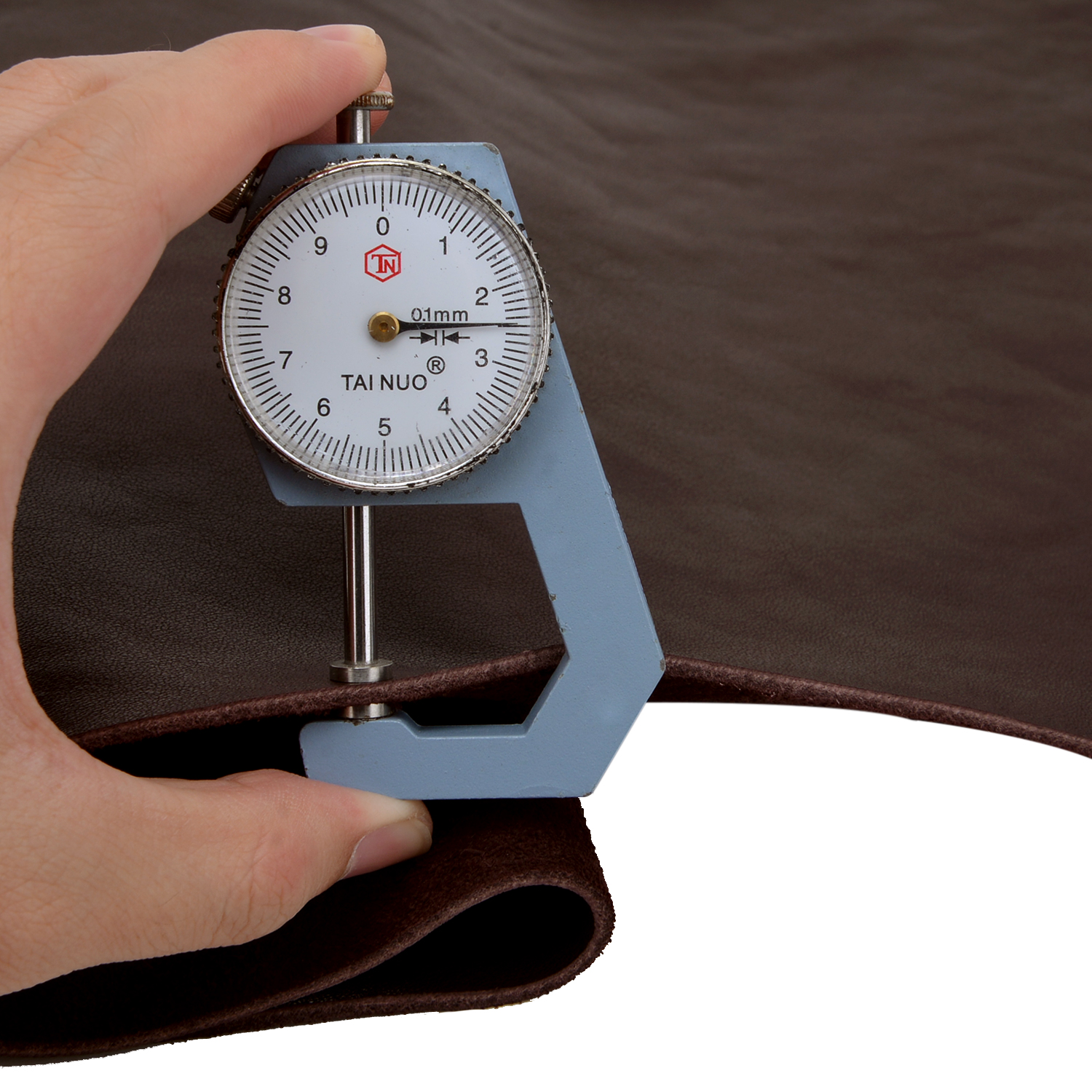 Wayne's dog Cowhide Leather Naturally Textured Leather 2-2.3mm DIY