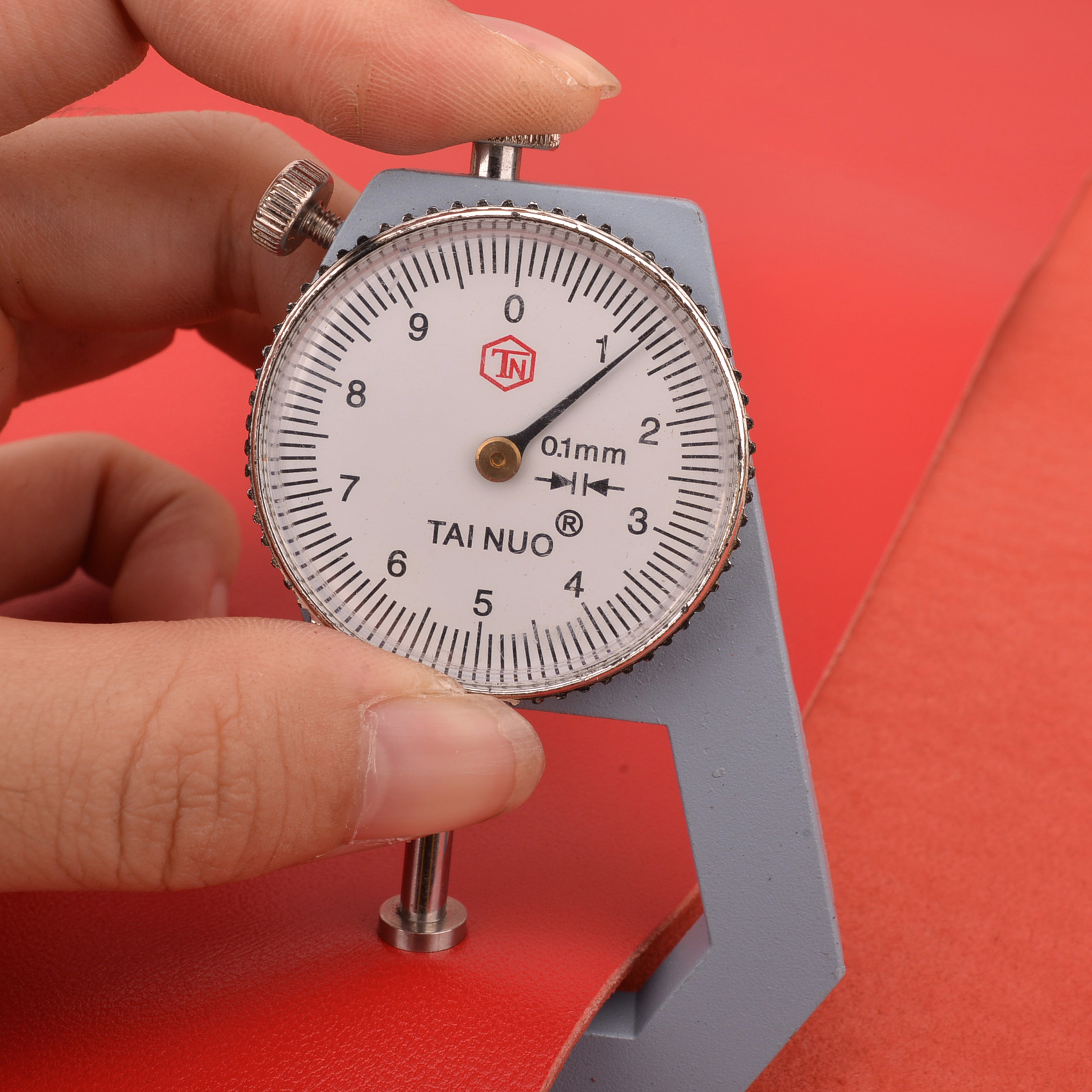 Genuine Tooling Leather Square Crafting Soft Lambskin / Lightweight Sheepskin Leather Piece Prefect For Sewing, Book Cover