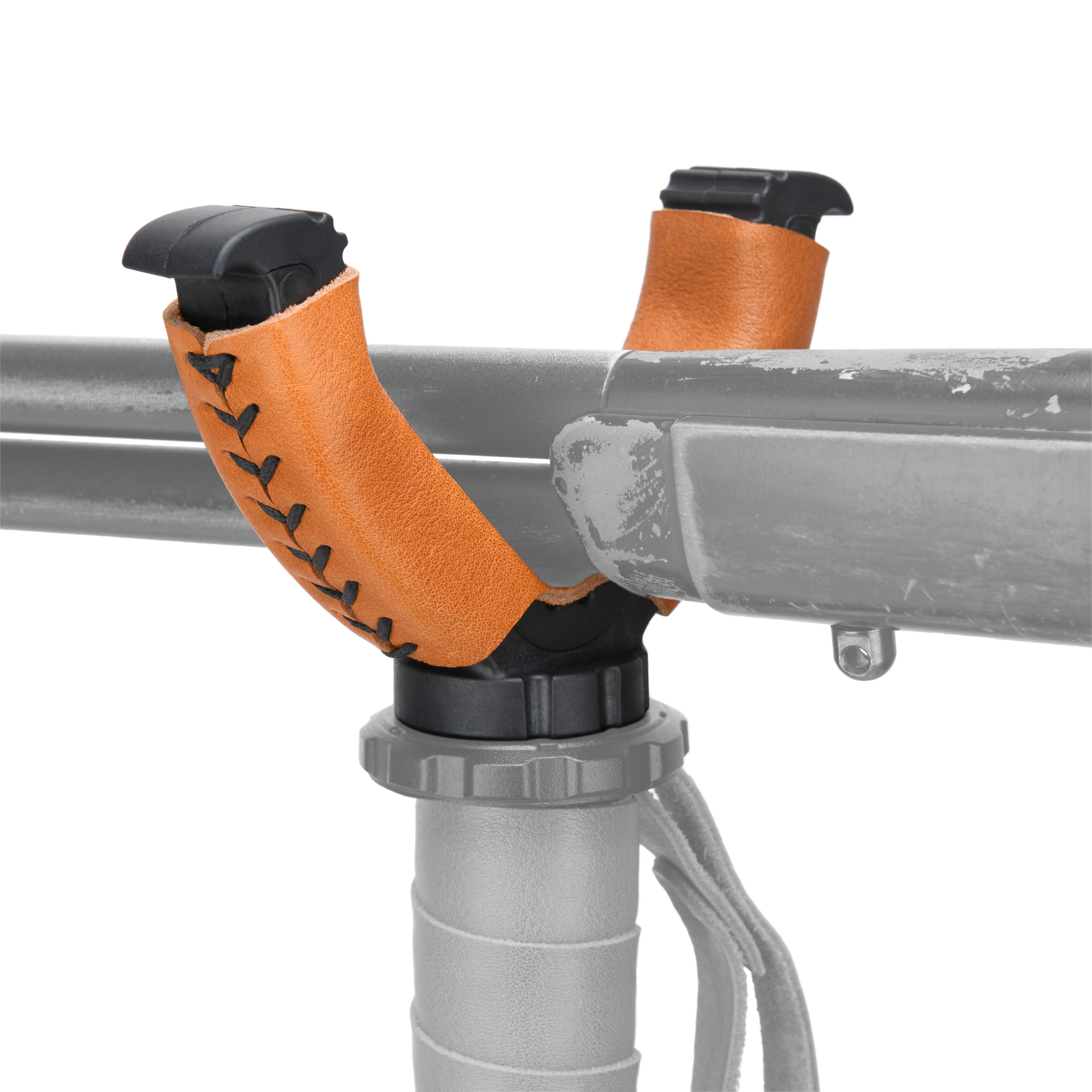 WAYNE'S DOG Shooting Stick Monopod Gun Rifle Shooting Rest with V Yoke, Whole Sheet Leather Wrap