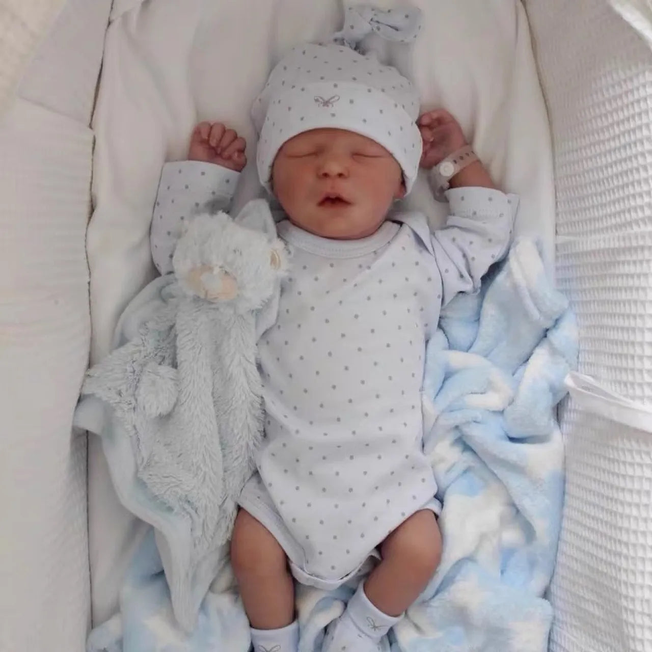 Muñecas 49 Cm Cuerpo Completo Nacido Bebé Reborn Silicona Suave Tono De  Piel 3D Flexible Con Venas Visibles Pintura A Mano 221201 De 48,56 €