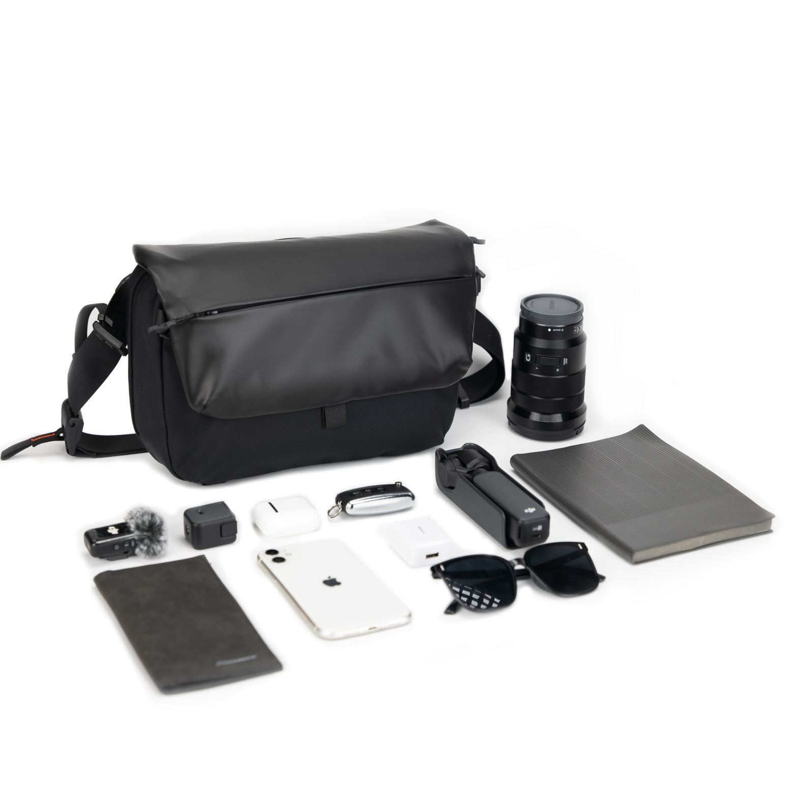 Sling Bag Chest Shoulder Pack for Men/Women, Water-resistant Lightweight Casual Funny Pack for Travel/Daily Commute