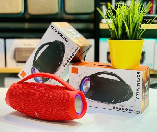 Audio IP67 rezistent la praf și apă|Bluetooth 5.1 de înaltă performanță|20 de ore de viață a bateriei|Open Sound Bully