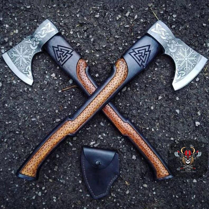 Axa vikingă din oțel carbon handmade, topor tactic, cel mai bun cadou pentru el