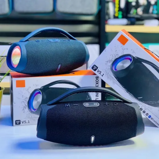 Audio IP67 rezistent la praf și apă|Bluetooth 5.1 de înaltă performanță|20 de ore de viață a bateriei|Open Sound Bully