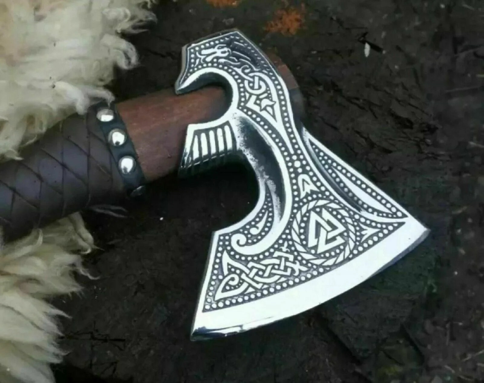 🔥Topor Viking din oțel carbon forjat manual🪓