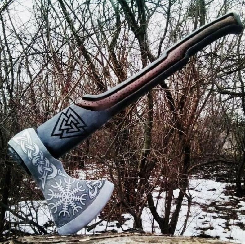 Axa vikingă din oțel carbon handmade, topor tactic, cel mai bun cadou pentru el
