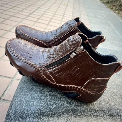 Croc-Print Lightweight Slip-resistant Ankle Boots-Colinshoes