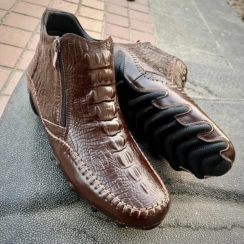 Croc-Print Lightweight Slip-resistant Ankle Boots-Colinshoes