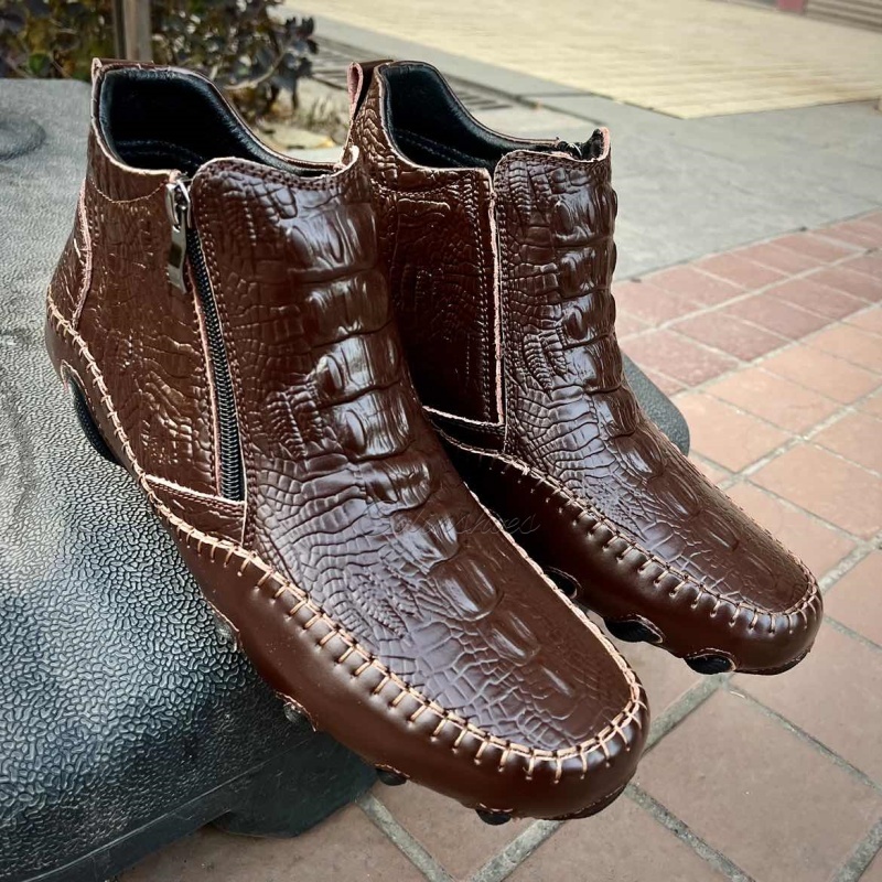 Croc-Print Lightweight Slip-resistant Ankle Boots-Colinshoes