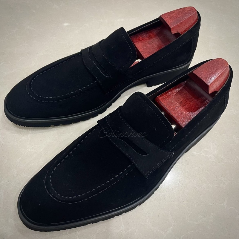 Men’s Suede Business Loafers with Moc Toe