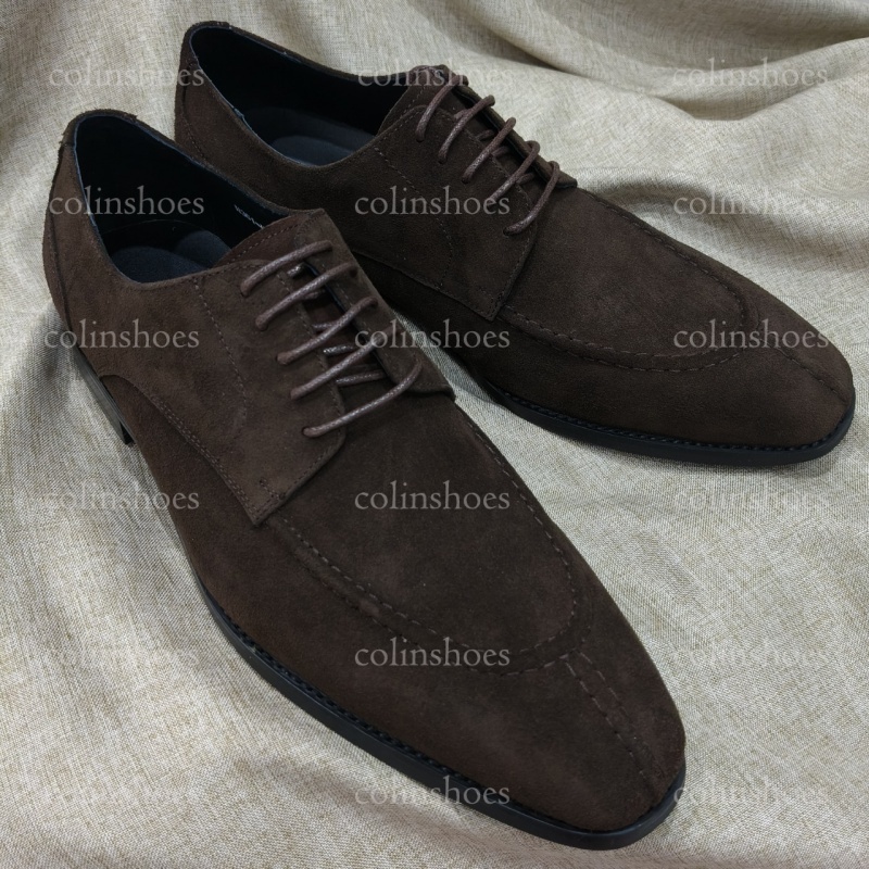 Left angle showing split-toe stitching and suede texture-colinshoes