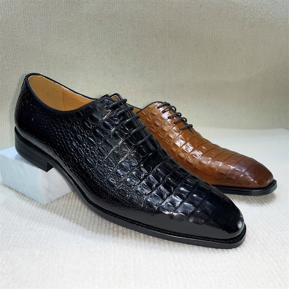 Luxury Men’s Croc-Embossed Leather Oxford Shoes
