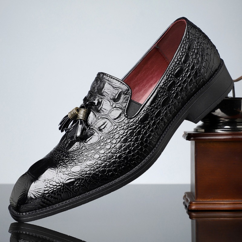 Men’s Exotic Texture Slip-On Tassel Shoes