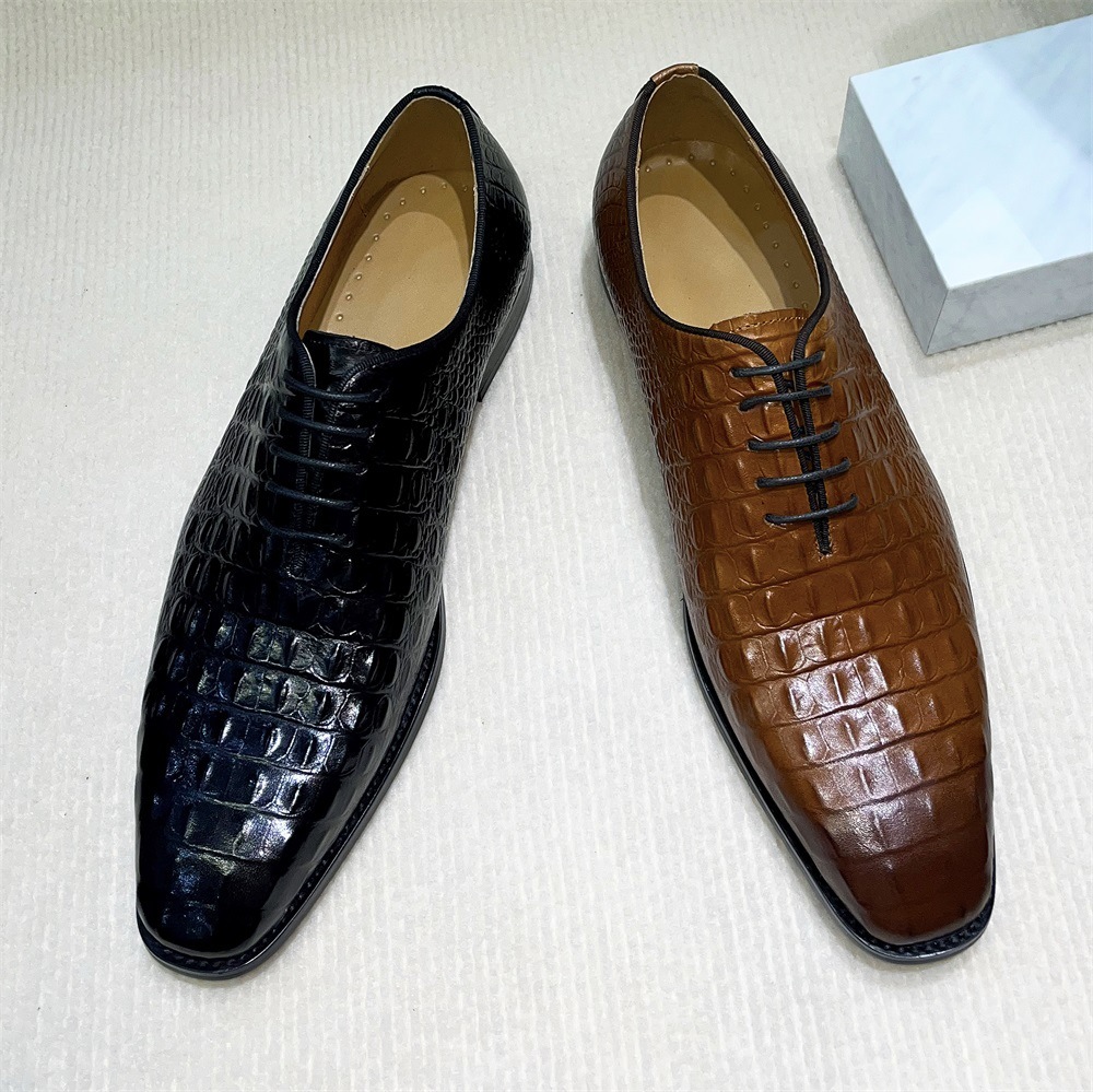 Luxury Men’s Croc-Embossed Leather Oxford Shoes