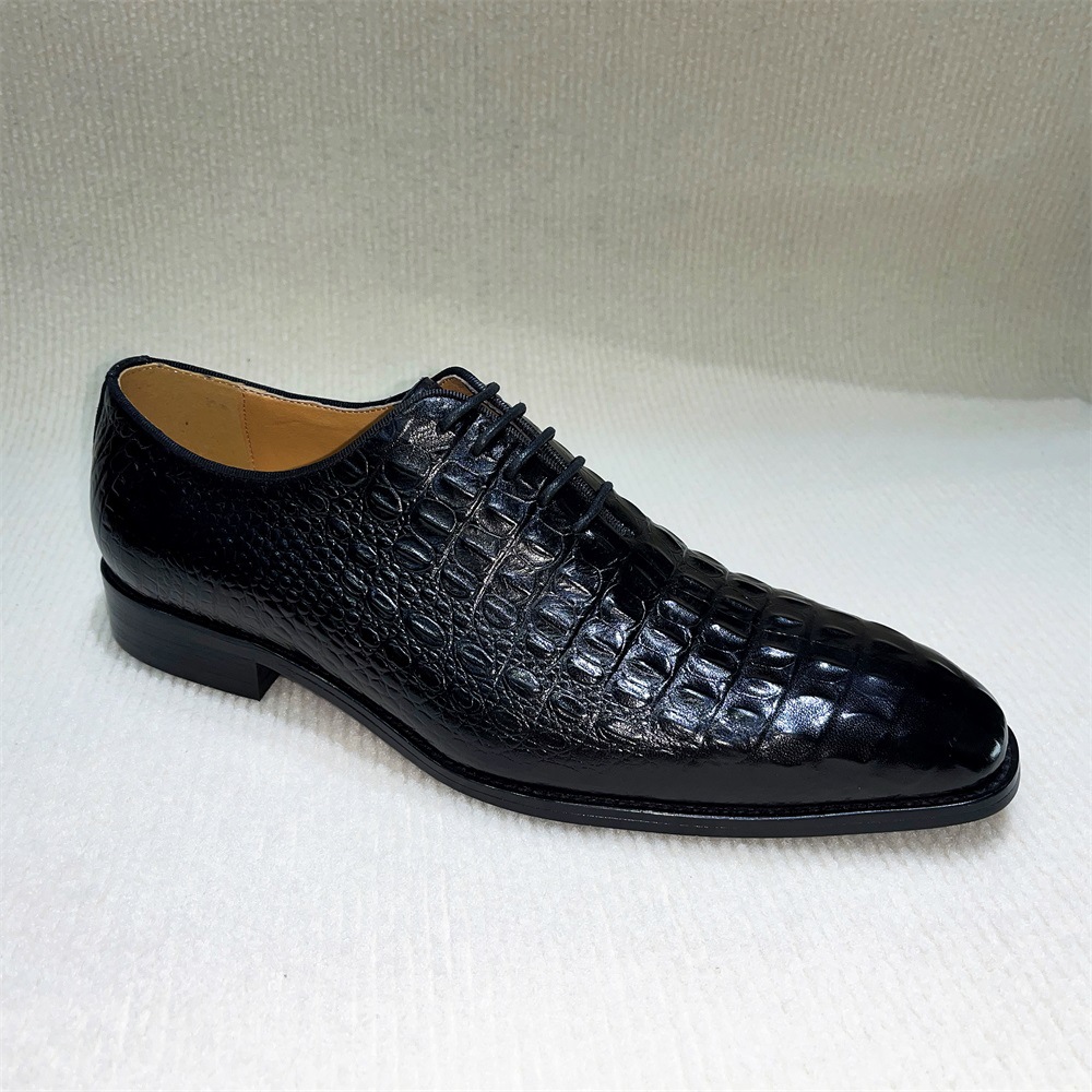 Luxury Men’s Croc-Embossed Leather Oxford Shoes