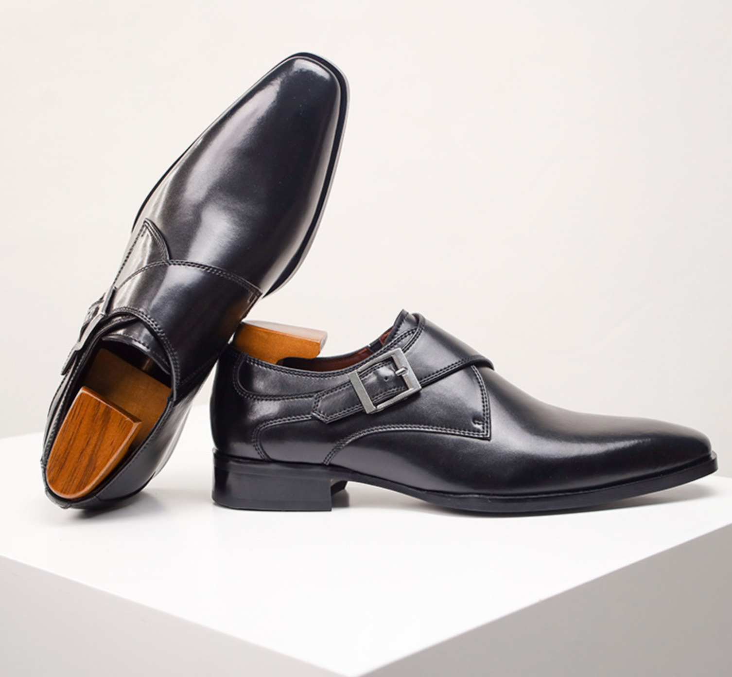 Modern Formal Single Monk Strap Leather Shoes