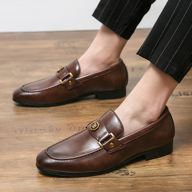 Stylish Eagle Head Icon Loafers for Men