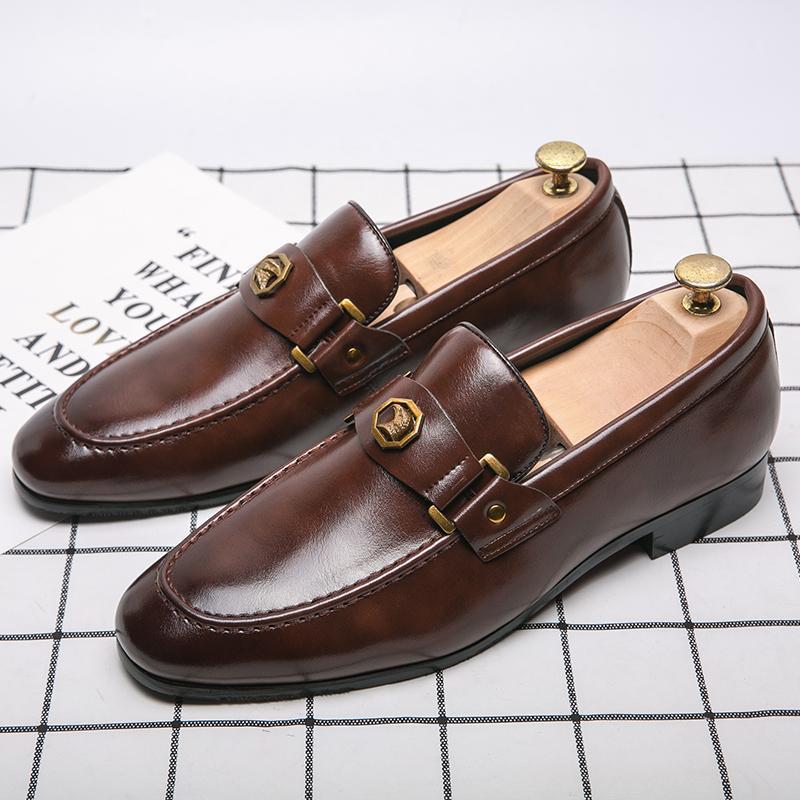 Stylish Eagle Head Icon Loafers for Men