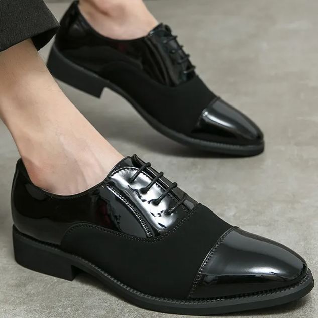 Timeless Two-Tone Cap Toe Brogue Oxfords-Colinshoes