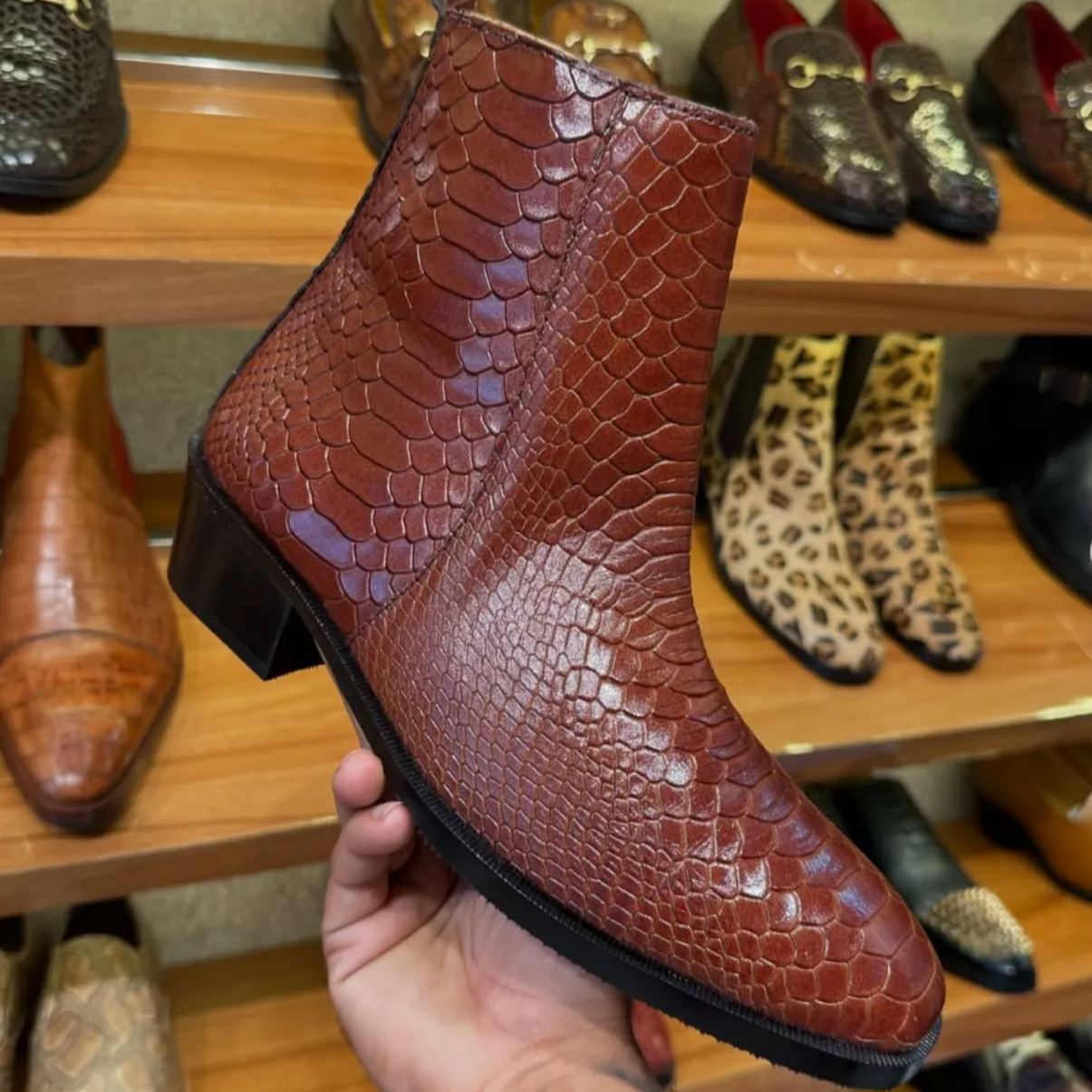 Edgy Fashion Snakeskin Embossed Chelsea Boots-Colinshoes