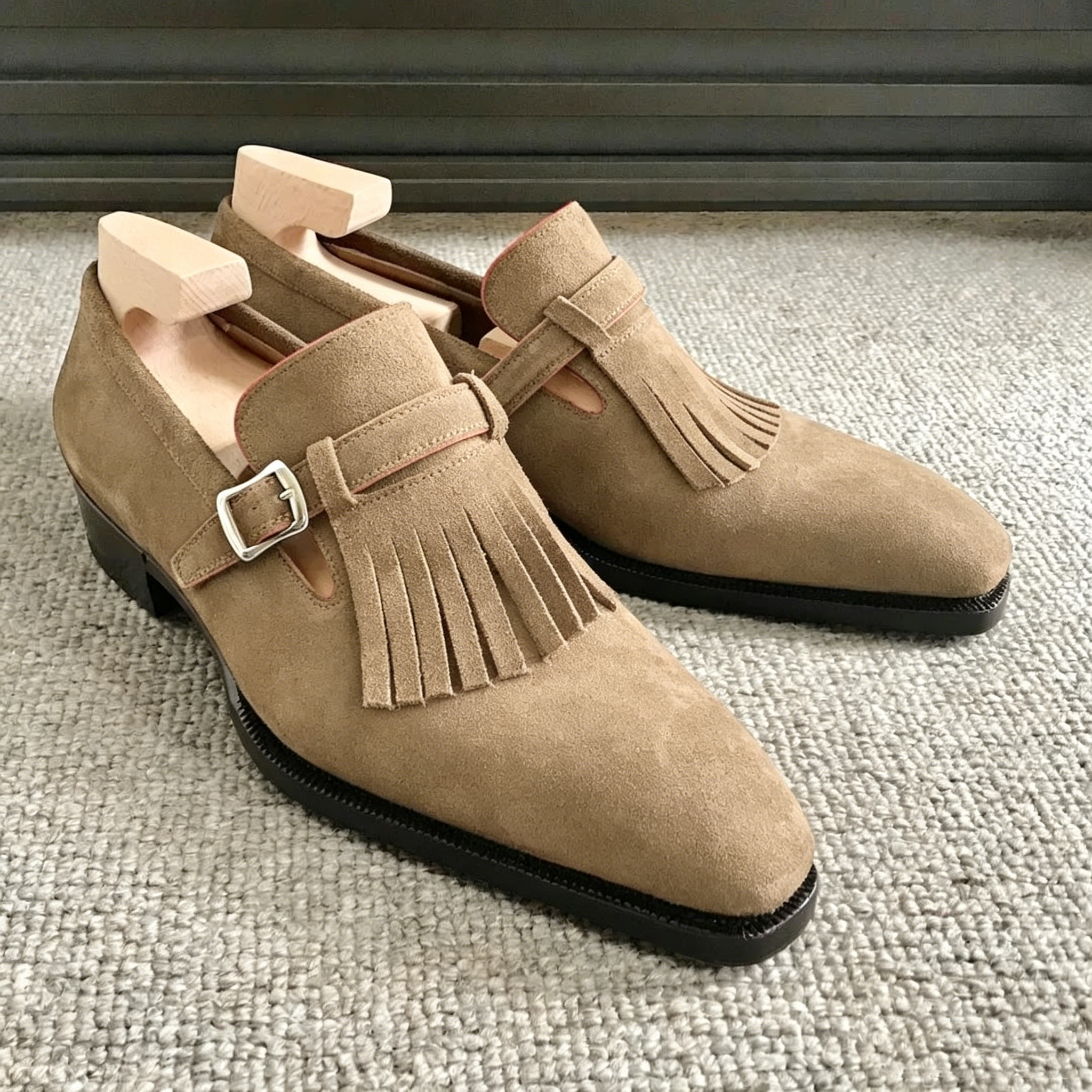 Retro Brown Suede Tassel Buckle Dress Loafers