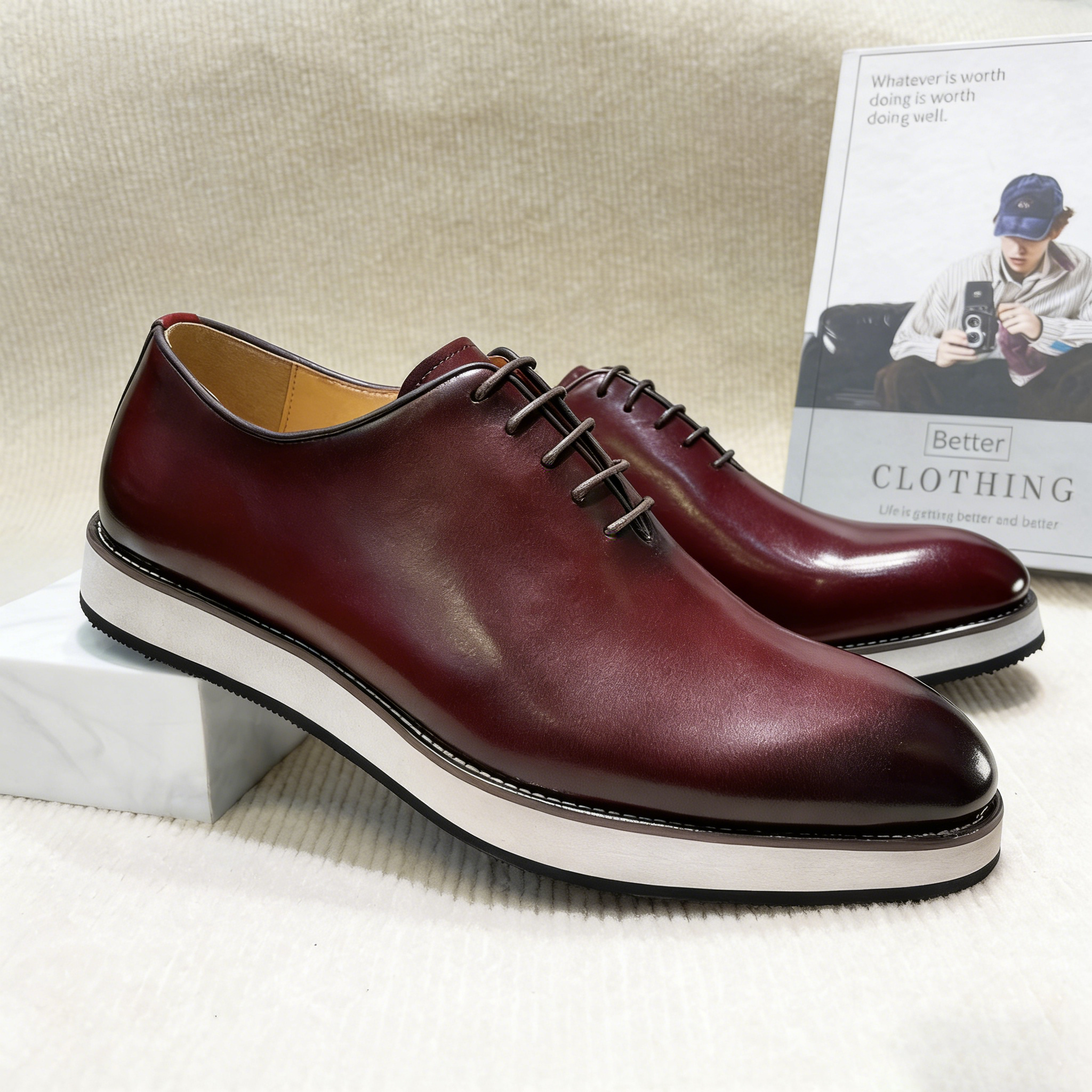 Modern Leather Derby Shoes with Statement Contrast Sole