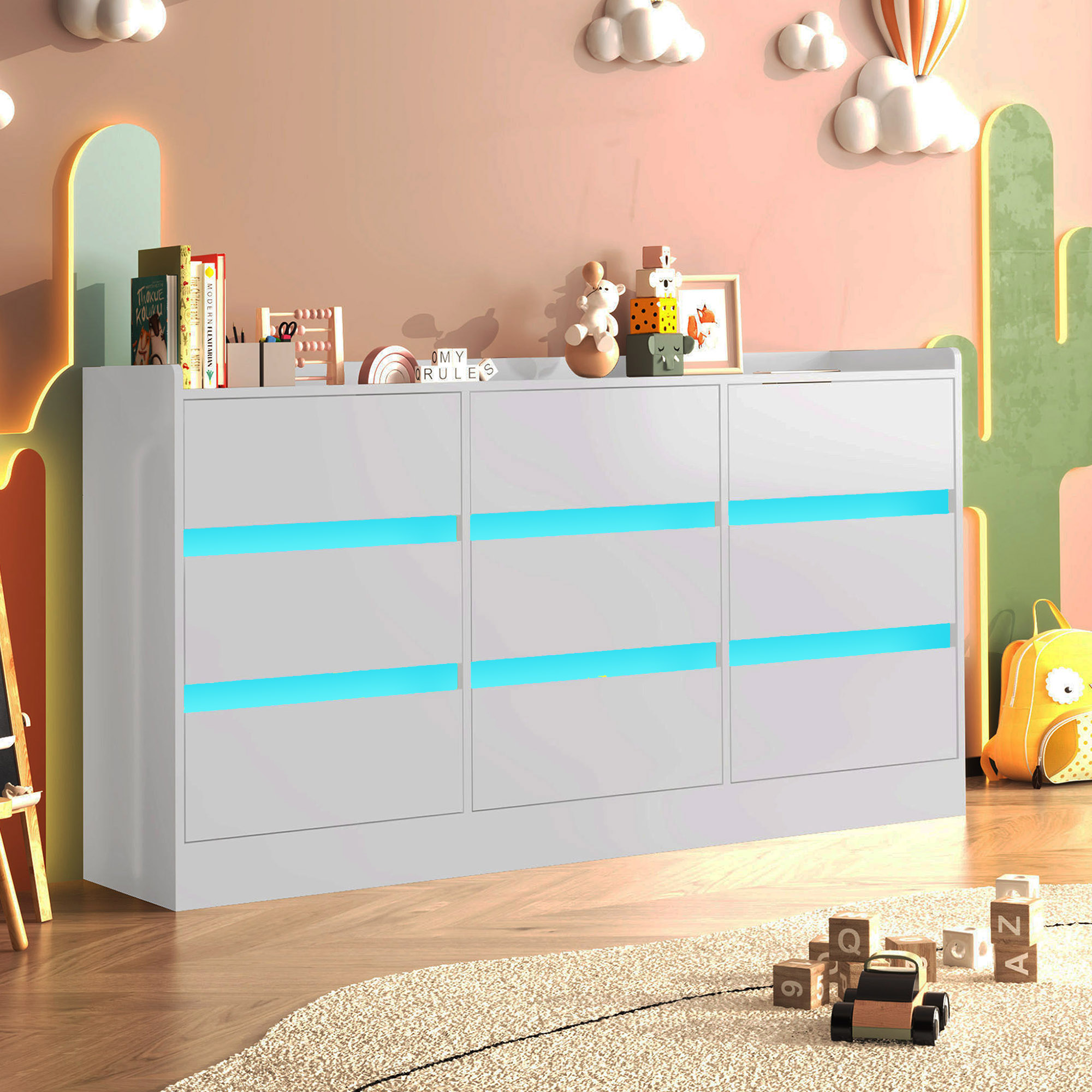 9 Drawer Dresser Chest of Drawer with LED Lights & Charging Station for Bedroom