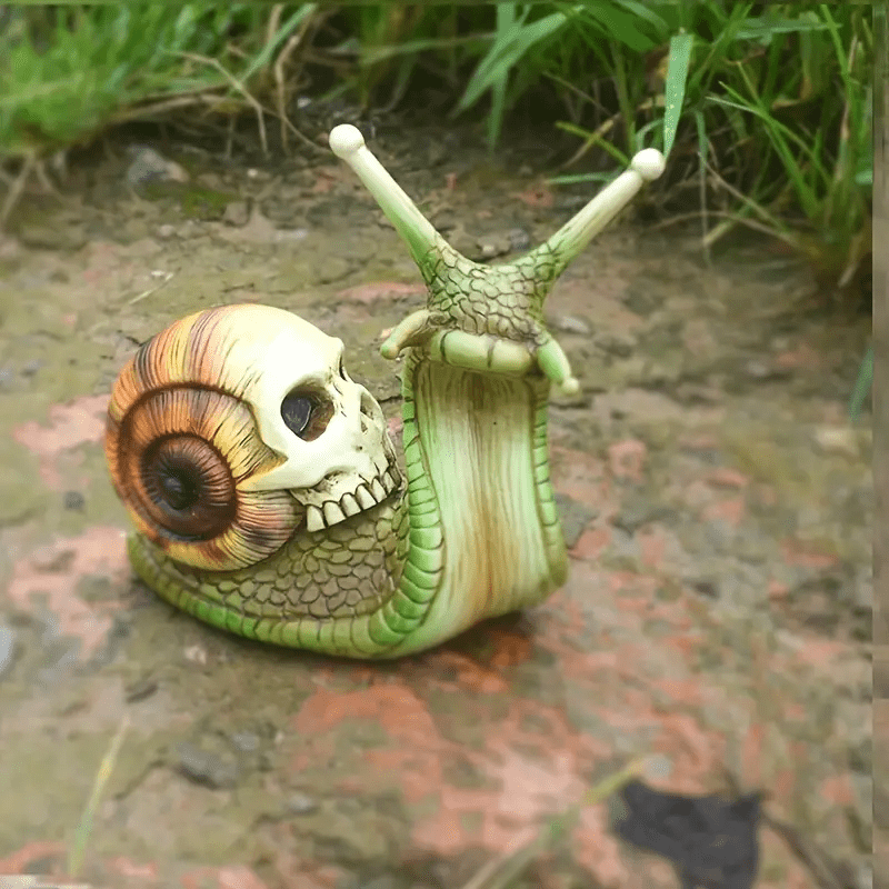 Resin Snail Skull Statue