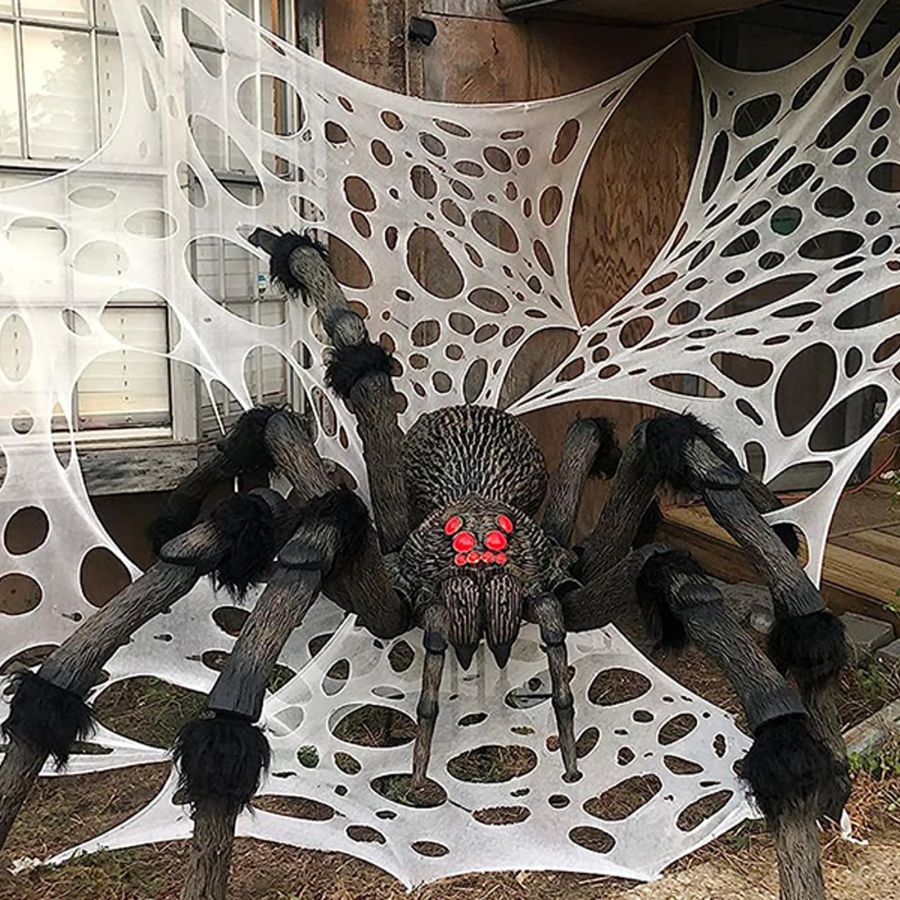 Stretchy Spider Webbing for Halloween garden Decor