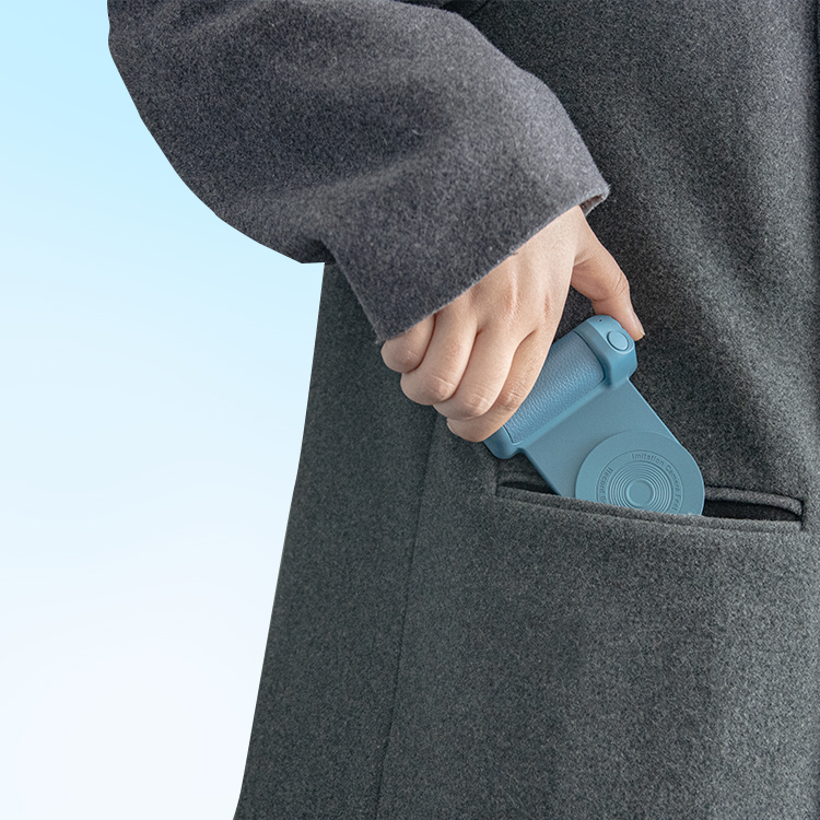 🤳Magnetic Camera Handle Bluetooth Bracket(Buy 2 Free Shipping）