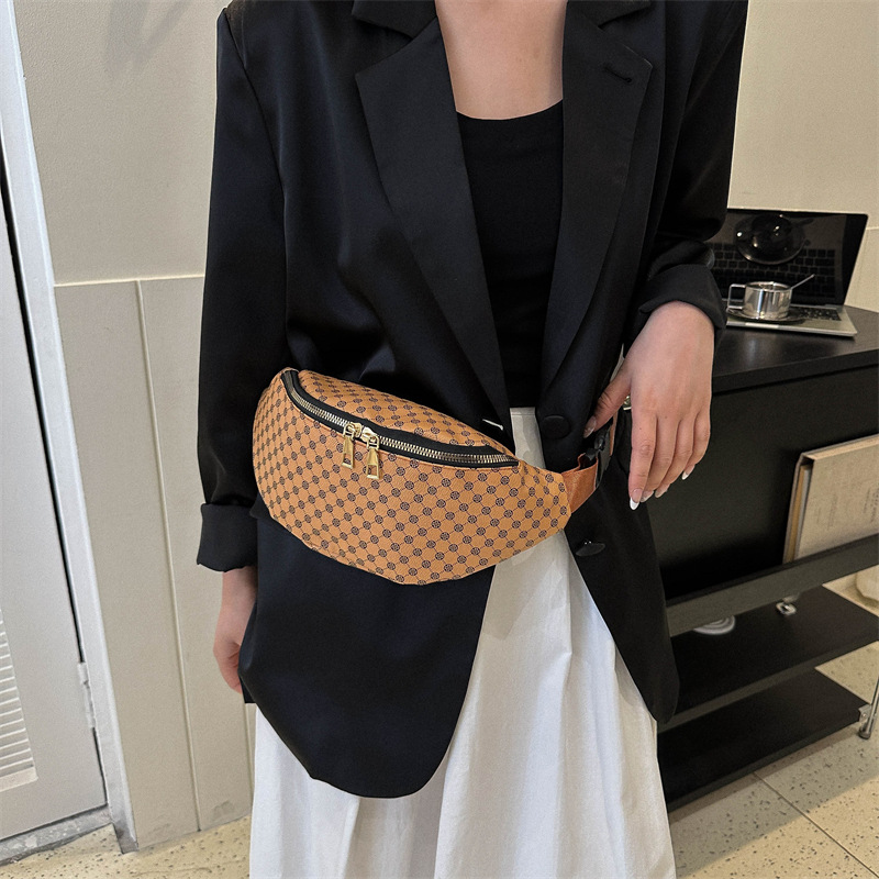 Fashionable Full Printed Waist Bag