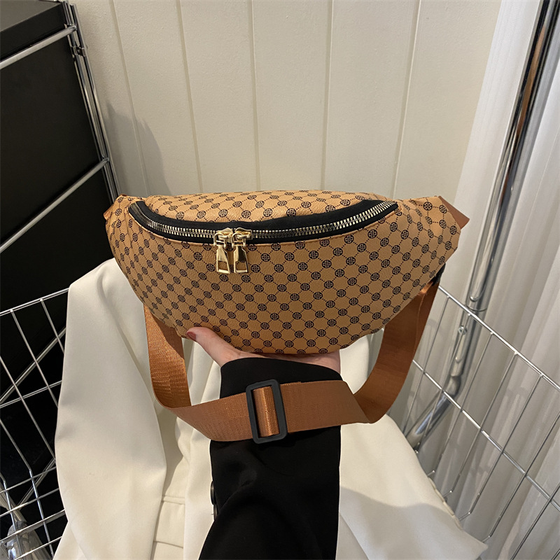 Fashionable Full Printed Waist Bag