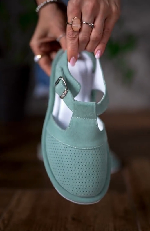 Women's elegant summer sandals