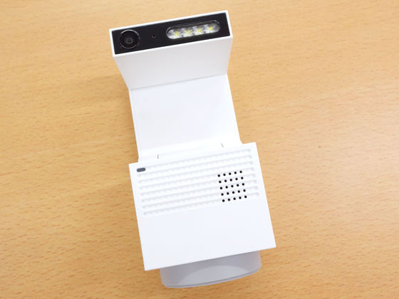 2.7K HD Indoor Security Camera with 6X Zoom, Action Tracking Applicable for Baby & Pet