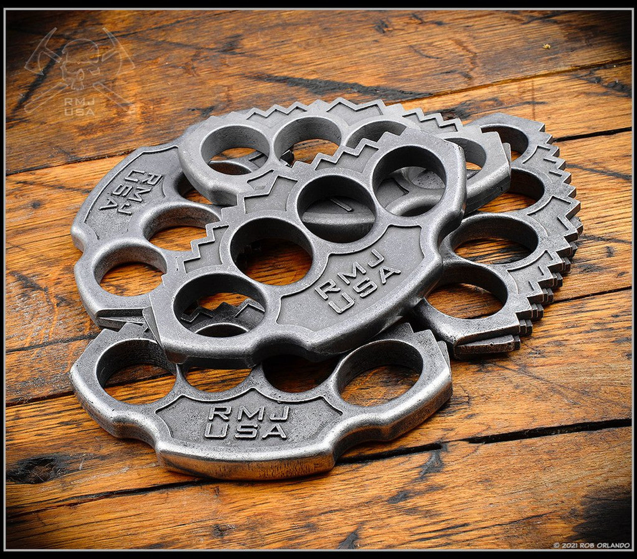 🔥Hot selling🔥 FOUR-FINGER SELF-DEFENSE BRASS KNUCKLE