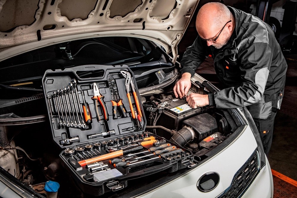 Neo Tools Zestaw narzędzi 100 sztuk