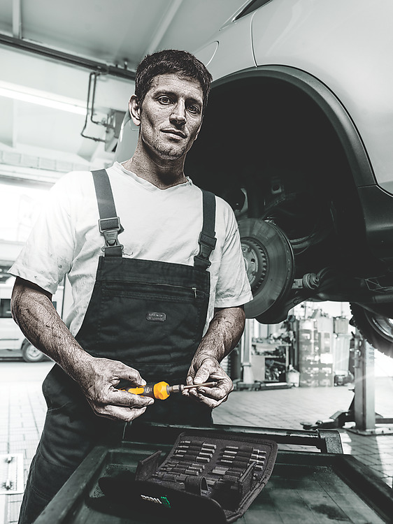 Impact Screwdrivers - Christmas Specials