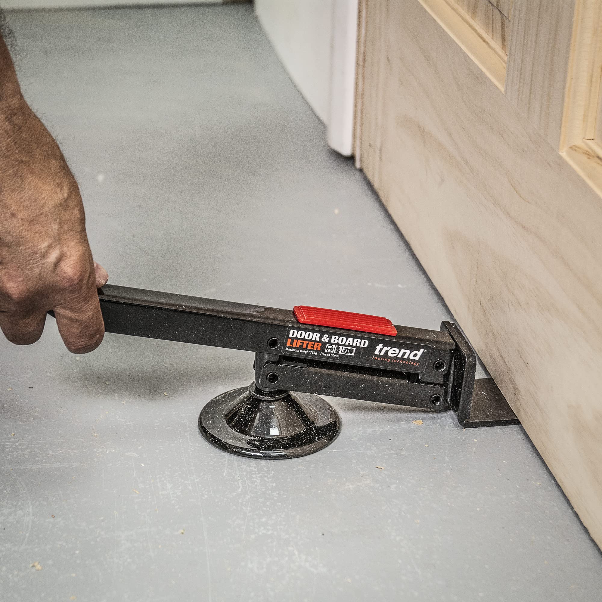 Trend Swivel-Type Door and Board Lifter, Hands-Free Support for Your Projects