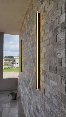 Helios LED Wall Lamp