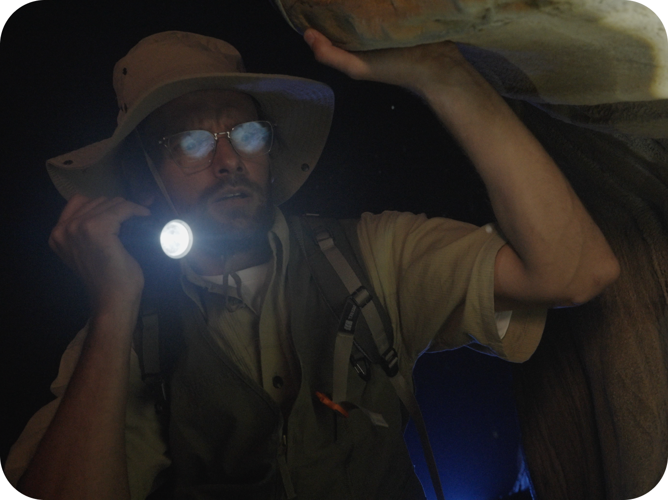 A Multifunctional Kit Designed for Outdoor Adventure