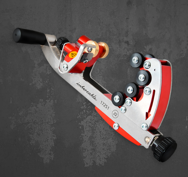 IMS III - Universal cable stripper for primary insulation