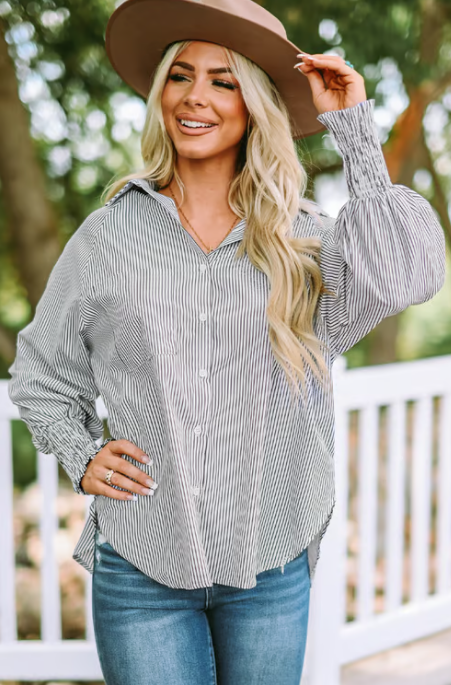 💥Mid-length smocked shirt with striped lapel and oversized drawdown sleeves