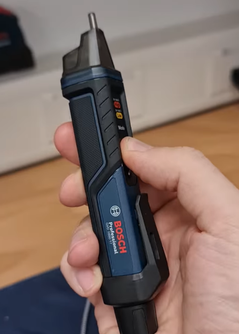 Non-Contact Voltage Detector, Portarble Circuit Tester, Perfect Wire Tester with Alarm and Flashlight, Electrical Tester with LCD Display