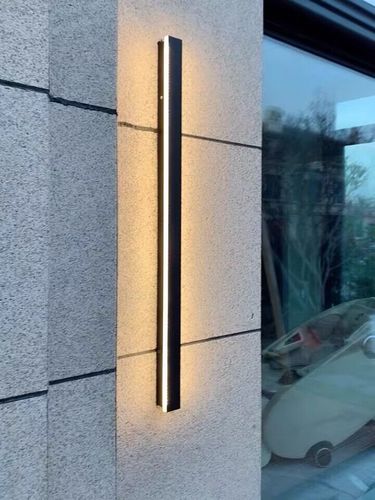 Helios LED Wall Lamp