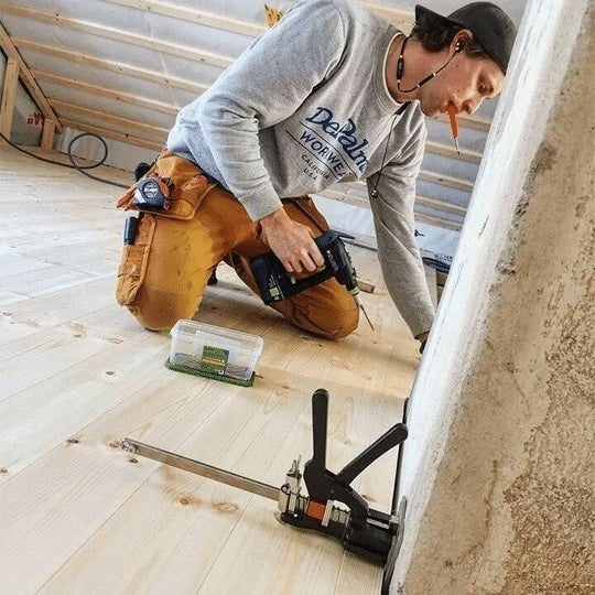 365Famtools™ Labor Saving Arm